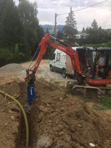 Montage d'un brise-roche à Thonon les bains 